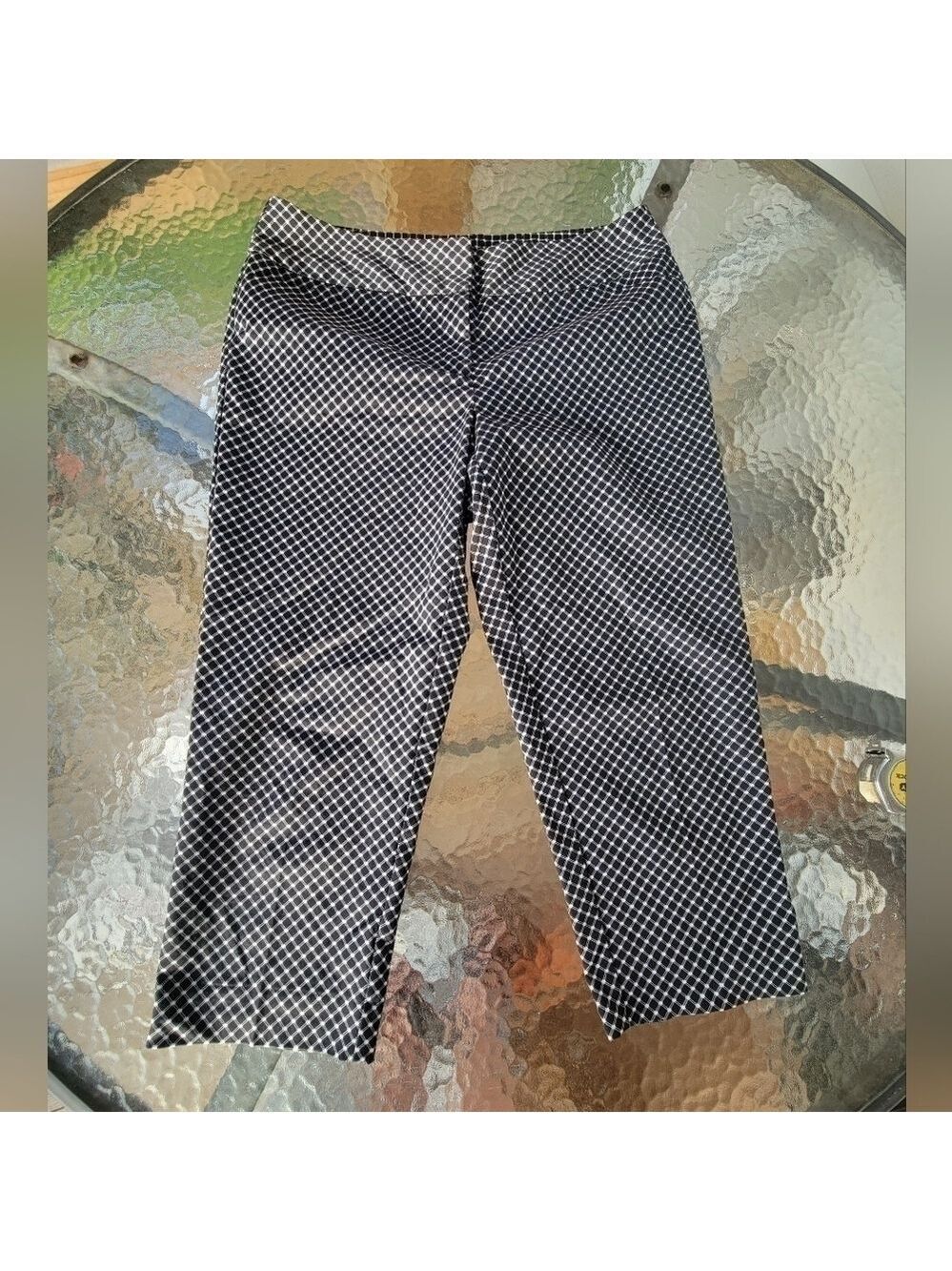 Size 8 Worthington Comfy Summer Capris